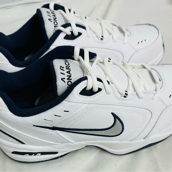 Men Nike Air Monarch White and Navy running shoes size 11 .New with box .R14 - Picture 3 of 7